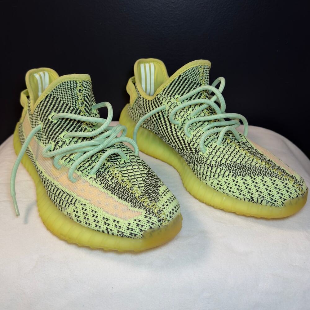 adidas Yeezy Boost 350 V2 'Yeezreel Non-Reflective' | FW5191 | 11M - Picture 9 of 14